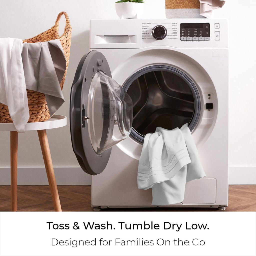 Mellanni 4-Piece Iconic Queen Bedsheet Set - Microfiber, 16" Deep Pocket, Cooling, Wrinkle, Fade, Stain Resistant, White