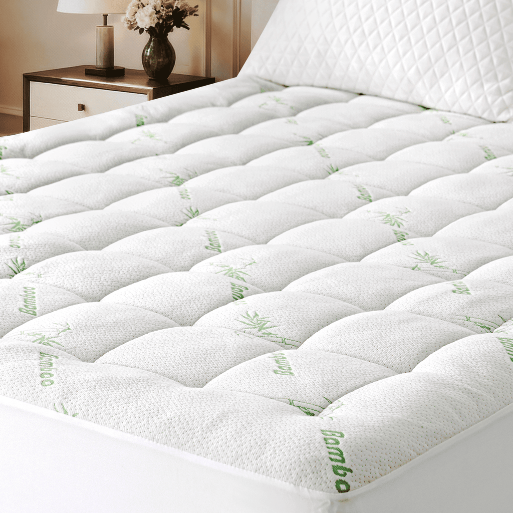 EMONIA Mattress Pad Queen Size Pillow Top Mattress Cover,Washable Mattress topper,Breathable Soft Viscose Made from Bamboo,Mattress Protector Deep Pocket Fits 8-21 Inches
