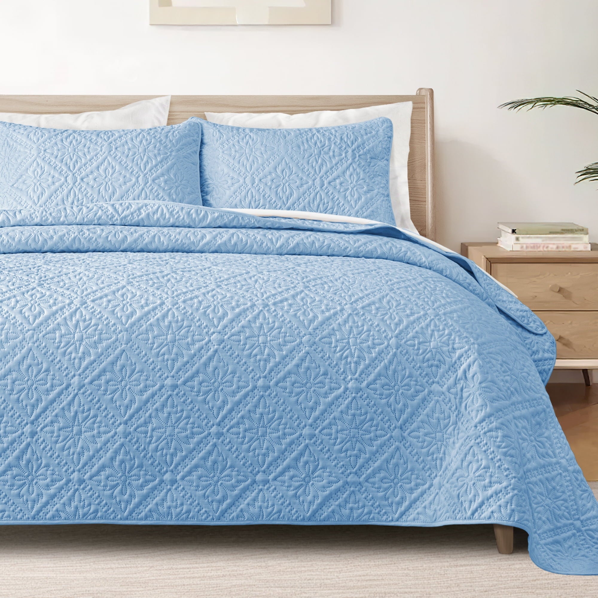 Exclusivo Mezcla King Quilt Bedding Set, Lightweight Soft Bedspreads Coverlets with 2 Pillow Shams, Modern Brich Beige Oversized Quilts King Size for All Seasons